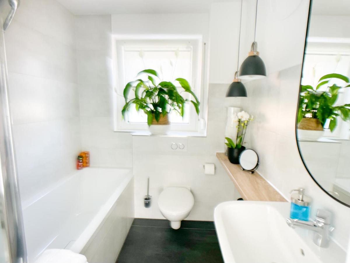 M-Style 02 Apartment Mit Balkon 24H Self-Check-In, Free Parking, Netflix Νυρεμβέργη Εξωτερικό φωτογραφία
